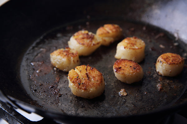 7 Expert Chef Tips for Perfectly Pan-Seared Sea Scallops at Home – Four ...